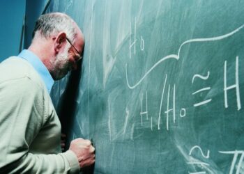 Булінг педагога. Якщо образив - заплати штраф - OsvitaIN